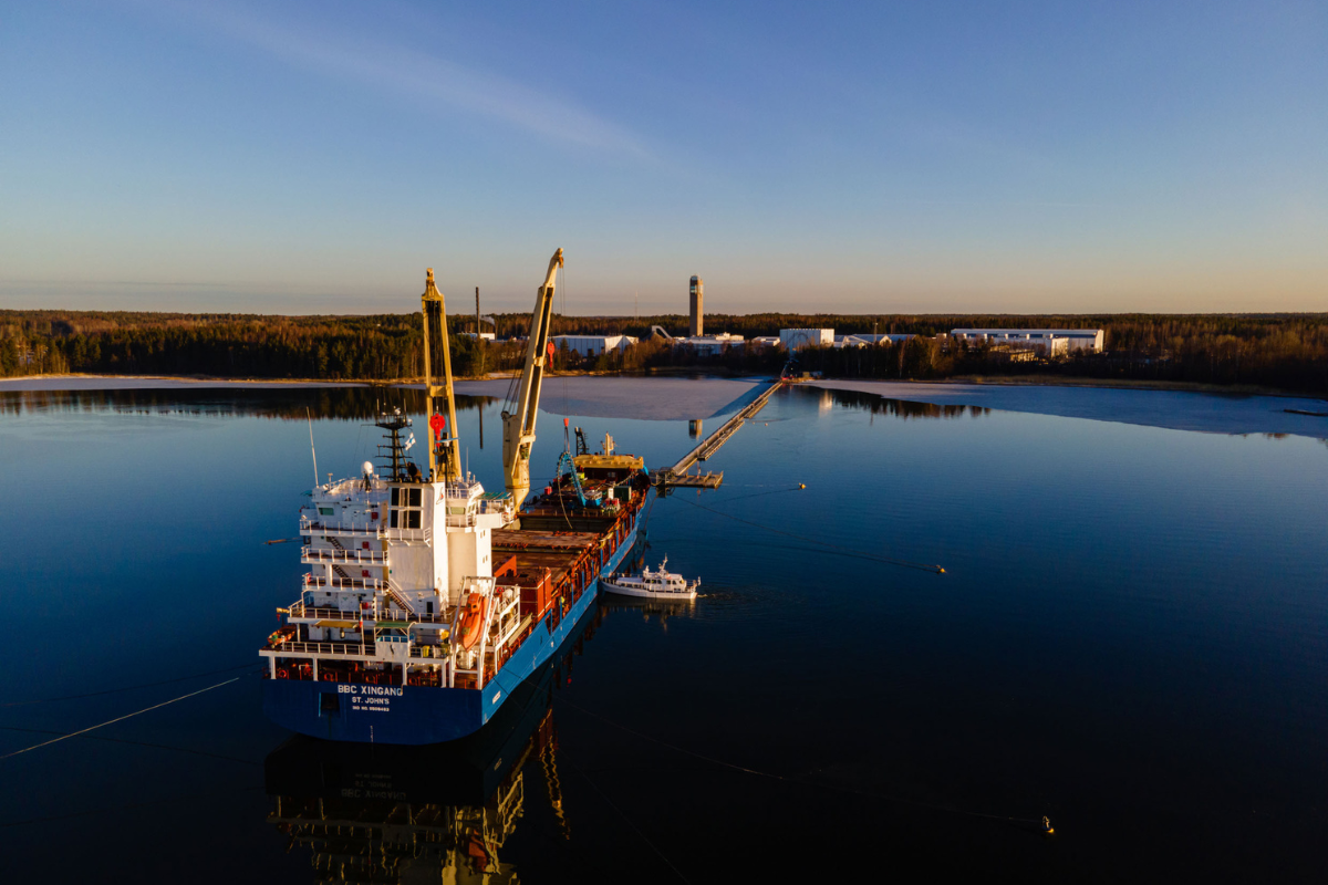 Cable loading operations at Prysmian’s Pikkala factory port in Finland, supporting the Turkish Crossing Project Cable loading operations at Prysmian’s Pikkala factory port in Finland, supporting the Turkish Crossing Project