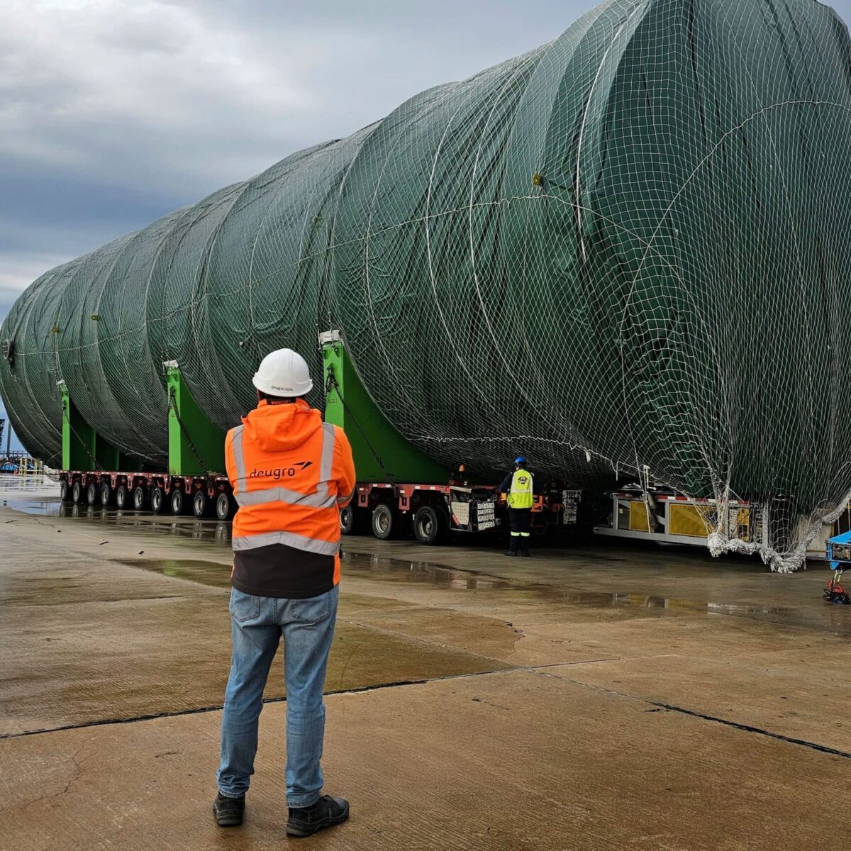 Load securing at Punta Pereira private terminal, Uruguay