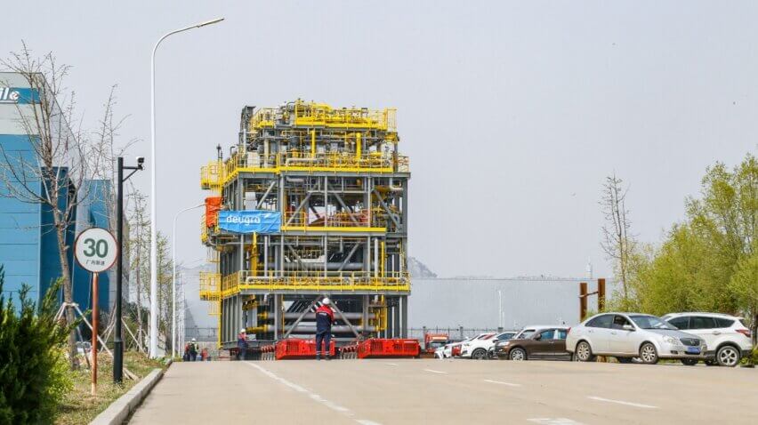 FPSO Project, Pre-carriage from the production yard, Rizhao, China