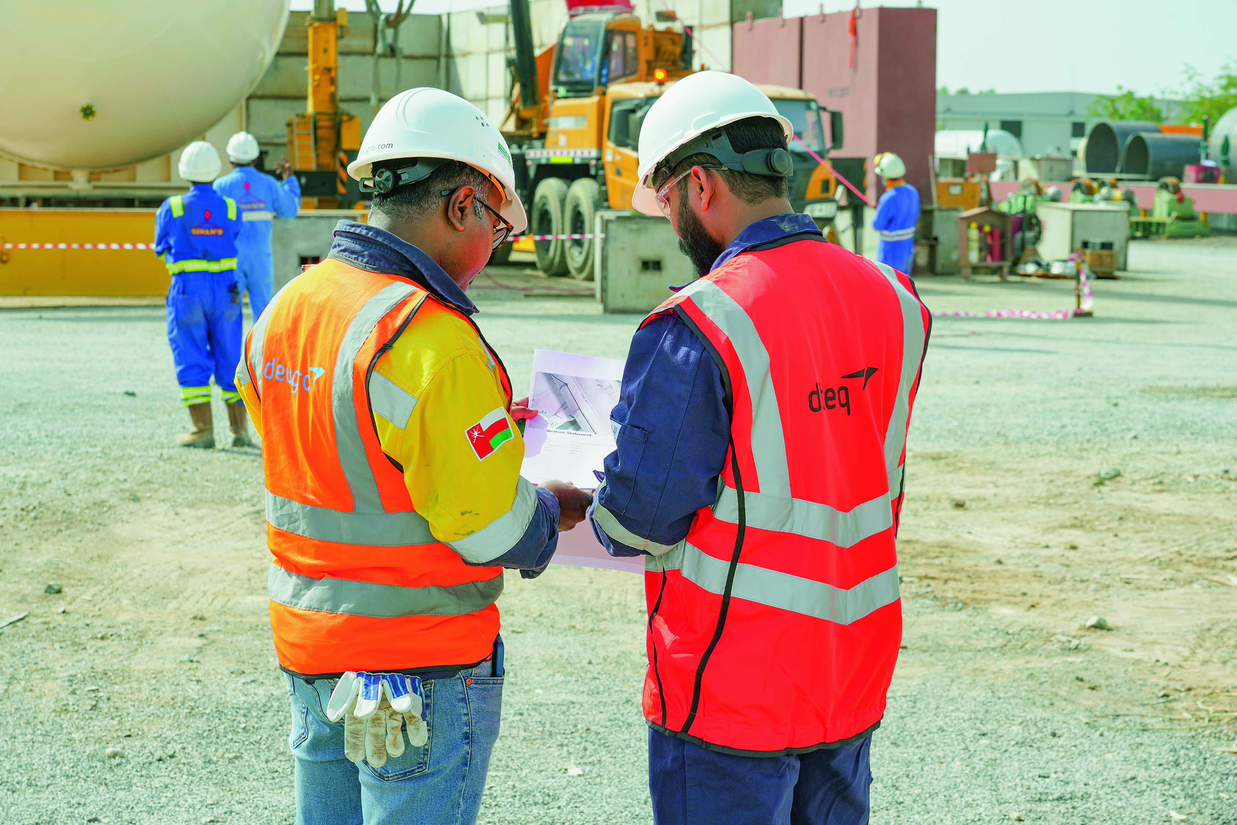 Oman Heavy Lift Project, Trailer loading preparations
