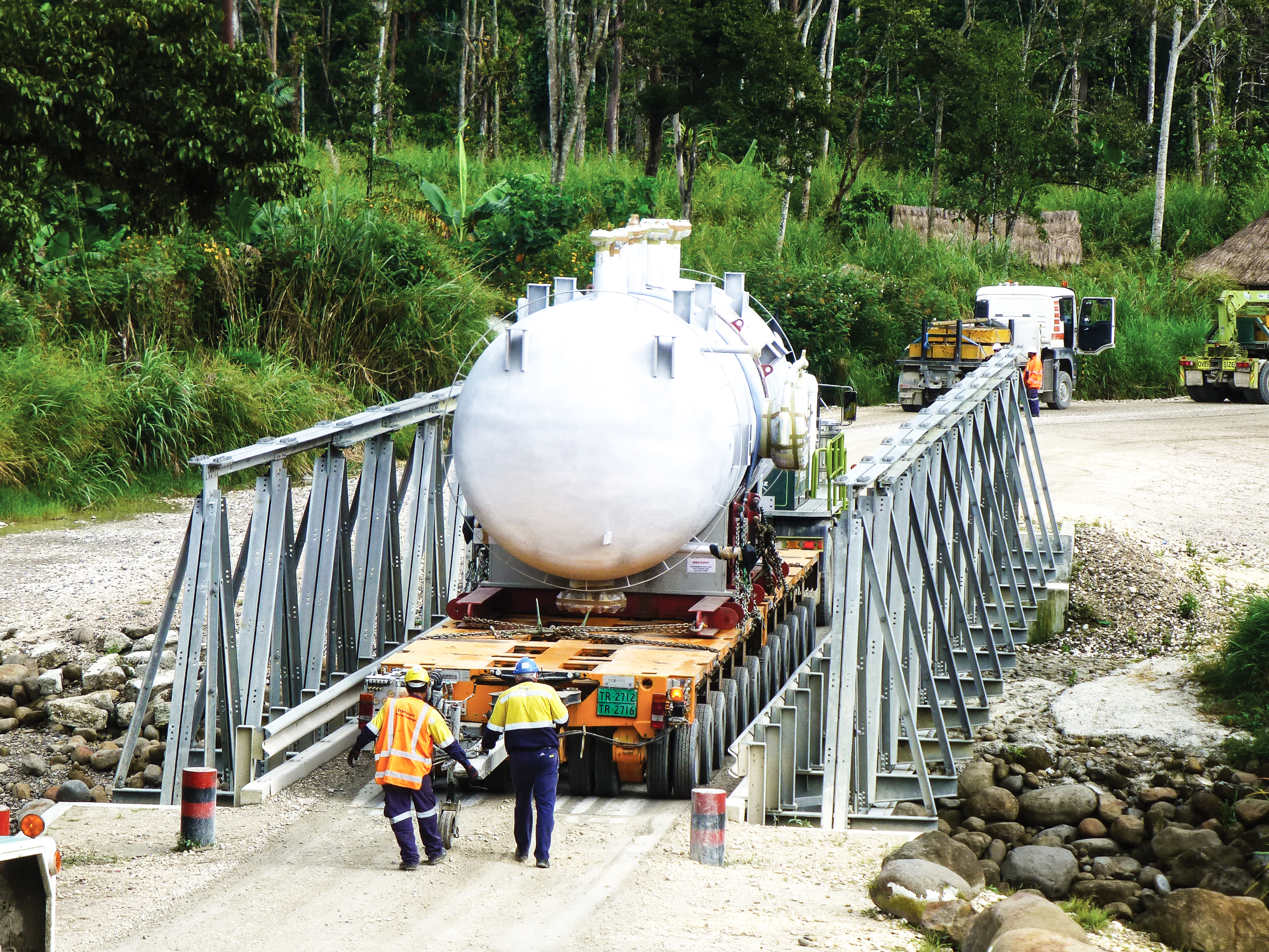 PNG LNG Project - delivery of critical components to the Southern Highlands and Western Province of Papua New Guinea