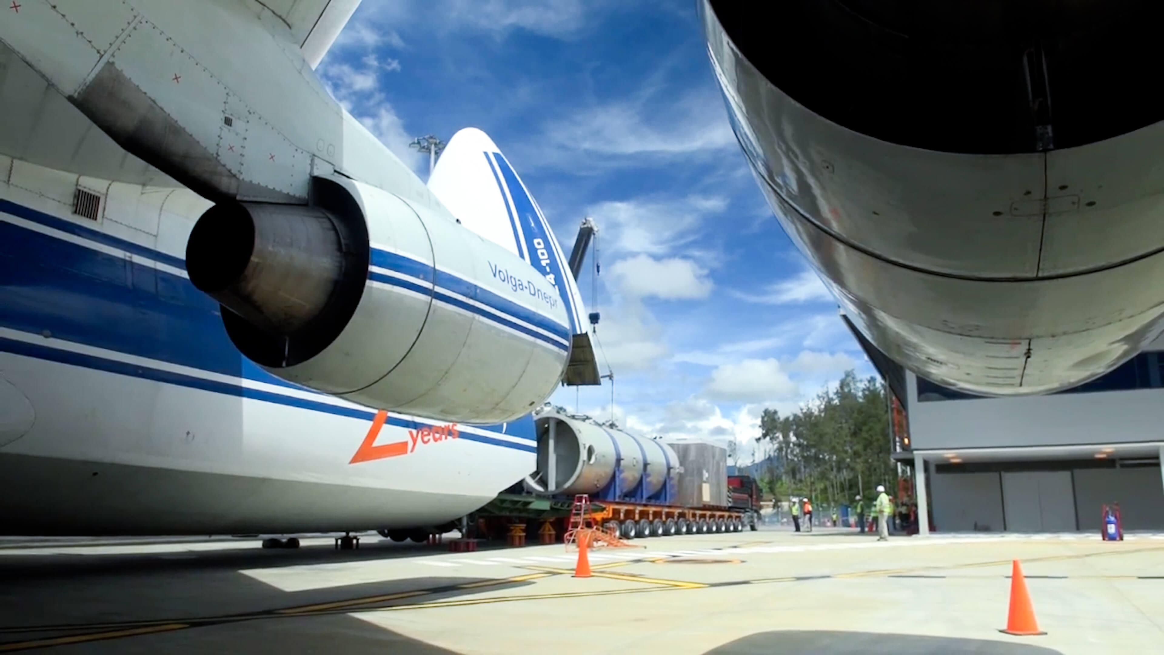 PNG LNG Project - delivery of critical components to the Southern Highlands and Western Province of Papua New Guinea
